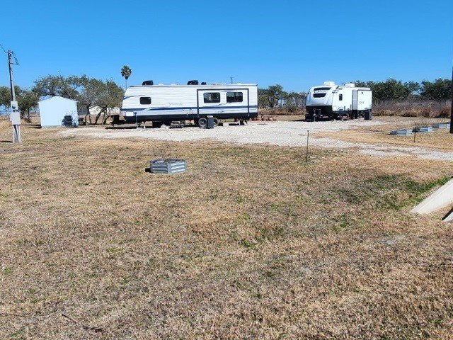 PERFECT LOCATION TO OWN A 1/2 ACRE LOT WITH UNBELIEVABLE - photo 5