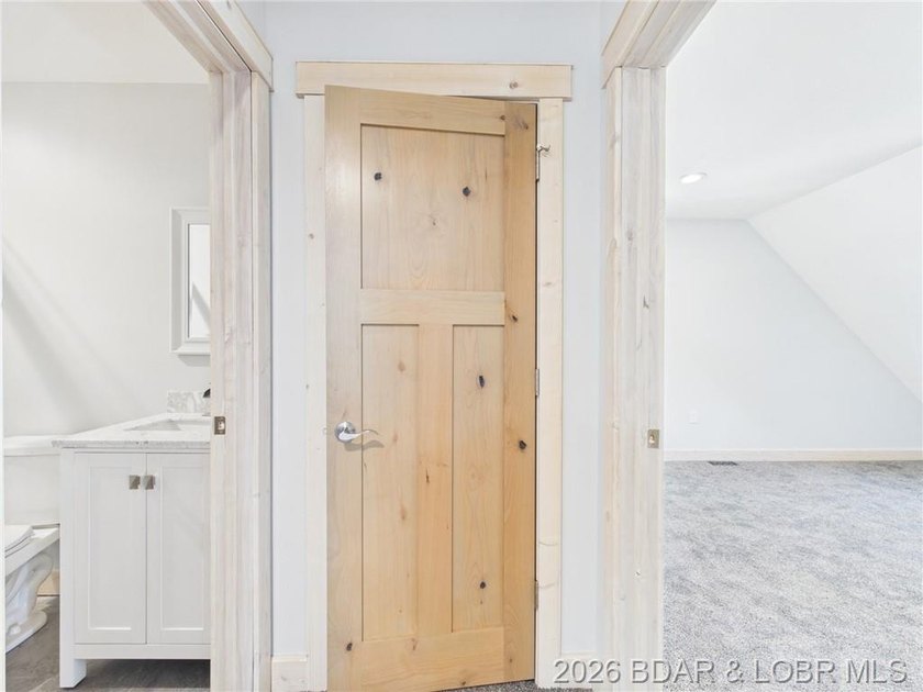 MOTIVATED SELLER!! This brand-new custom home sits on 3.05 - photo 48