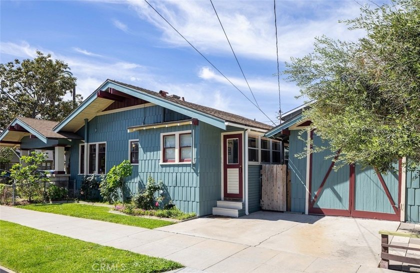 One of a Kind! Wood shingled Craftsman Bungalow located on a - photo 32