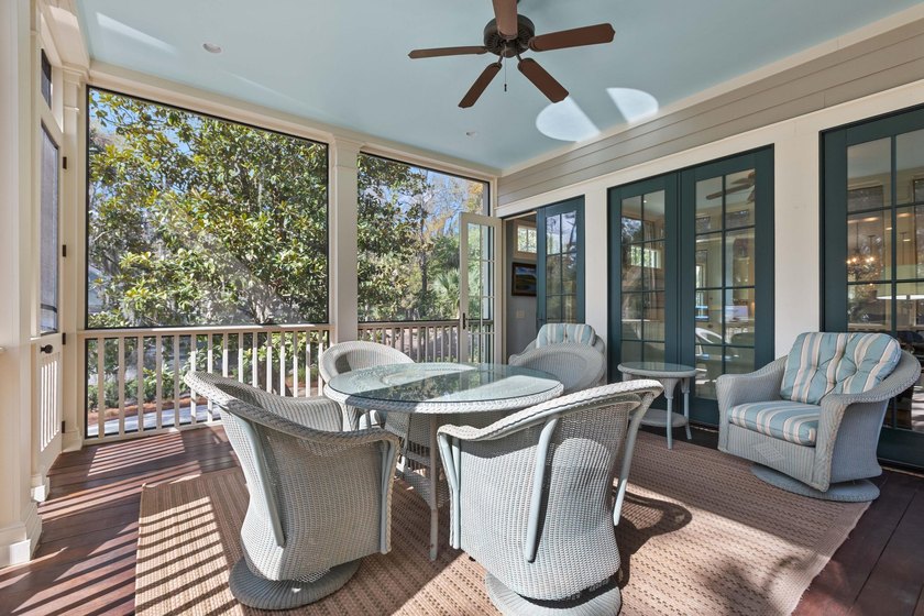 Exceptional materials and meticulous craftsmanship define this - photo 36