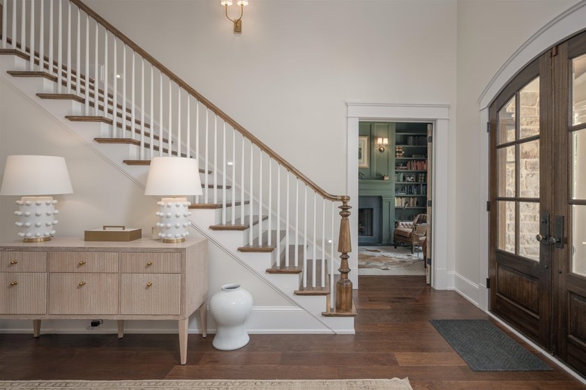 Approximately 7,200 Sq. Ft. | 6 Bedrooms | 5 Full Baths | 2 Half - photo 8
