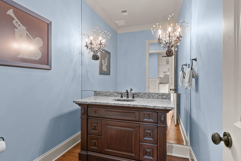Exceptional materials and meticulous craftsmanship define this - photo 50