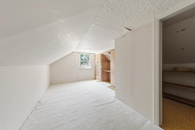 3-bedroom home nestled in the heart of West Mankato. Updated - photo 21