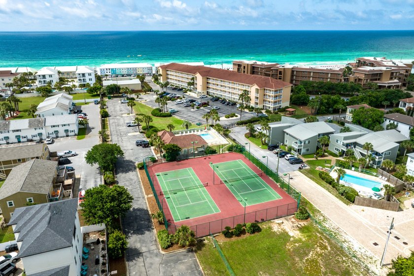 LOW HOA! Top-floor Gulf-view condo in one of Miramar Beach's - photo 27