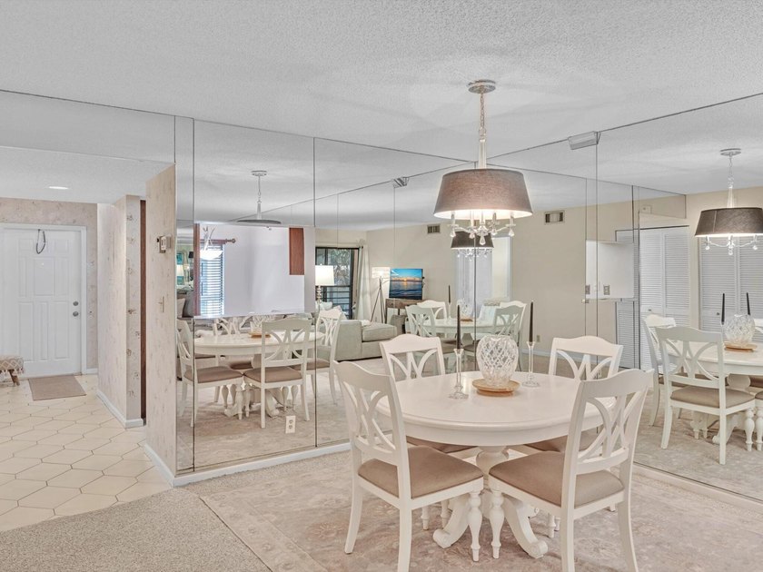 Meticulously maintained 2/2 unit in the picturesque gated and - photo 27