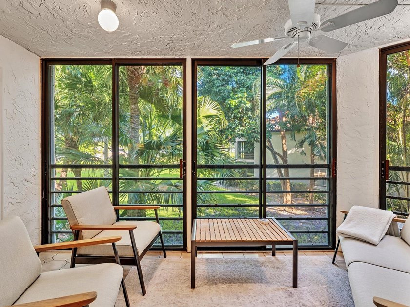 Meticulously maintained 2/2 unit in the picturesque gated and - photo 32