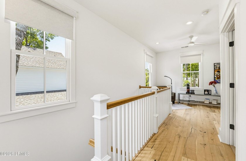 Built in 2021 by Artisan Custom Homes, this beautiful 3-bedroom - photo 35