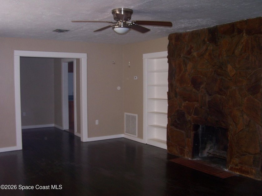 This Cute Little 2 Bedroom 1 Bath Home located in Cocoa Village - photo 6