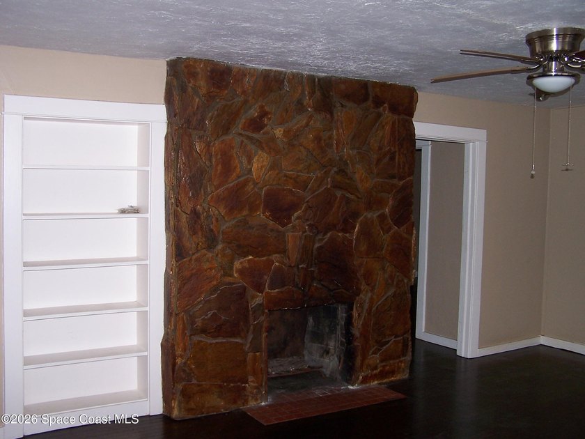 This Cute Little 2 Bedroom 1 Bath Home located in Cocoa Village - photo 8