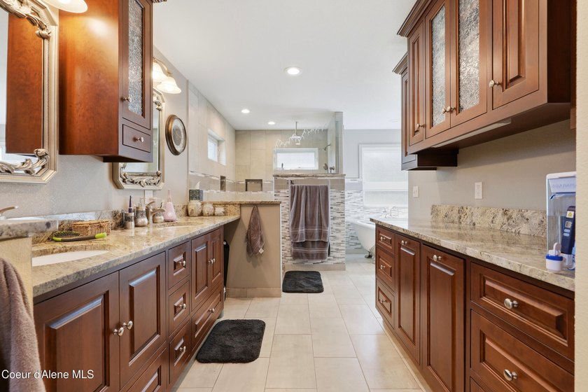 Secondary waterfront with deeded lake Pend O'reille water access - photo 42