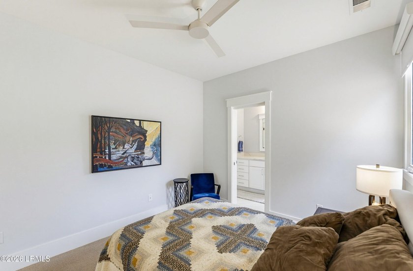 Built in 2021 by Artisan Custom Homes, this beautiful 3-bedroom - photo 43