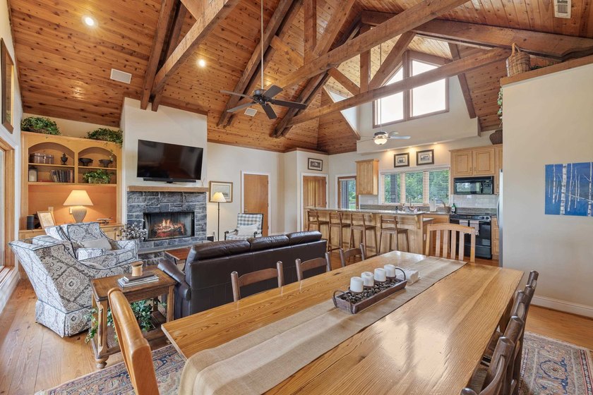 Nestled in the heart of Cuscowilla and close to everything, this - photo 7