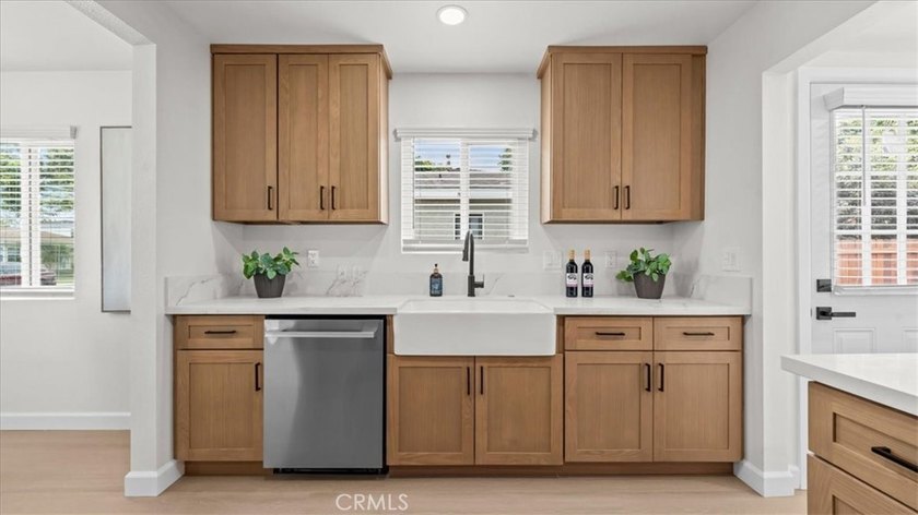 Welcome to 2409 Pepperwood Ave, a beautifully renovated - photo 12