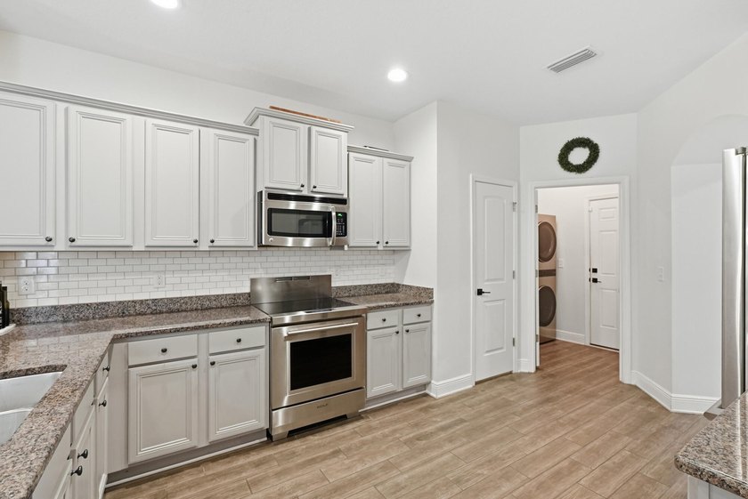 Welcome to one of the most beautiful homes in Driftwood Estates - photo 14