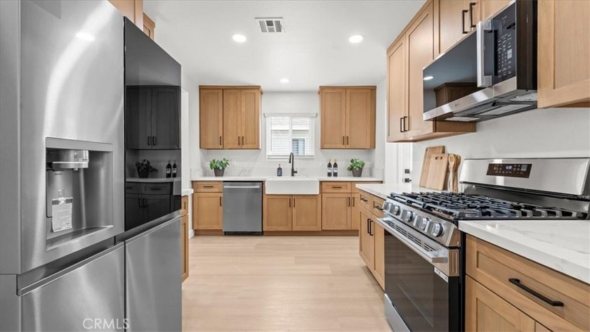 Welcome to 2409 Pepperwood Ave, a beautifully renovated - photo 14