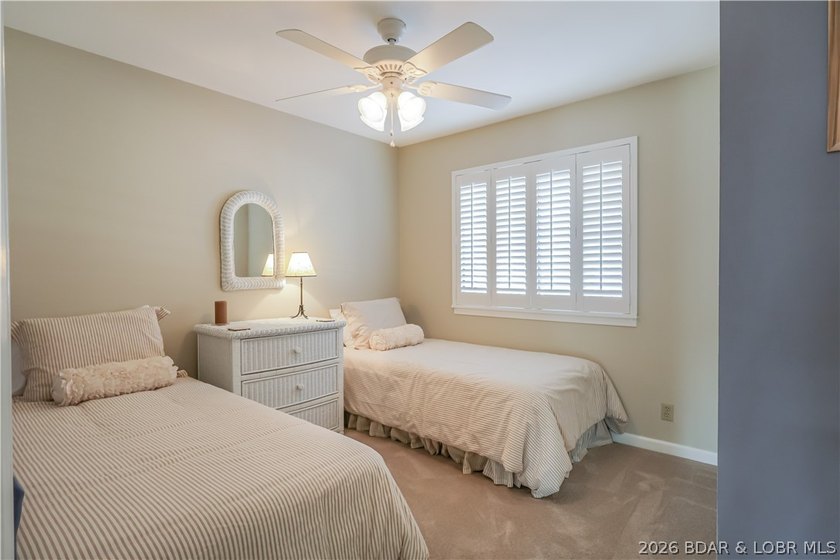 MOTIVATED SELLER - All 2026 Assessments Paid! Fully updated - photo 15