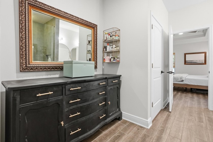 Welcome to one of the most beautiful homes in Driftwood Estates - photo 23