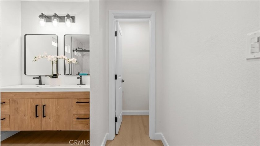 Welcome to 2409 Pepperwood Ave, a beautifully renovated - photo 24