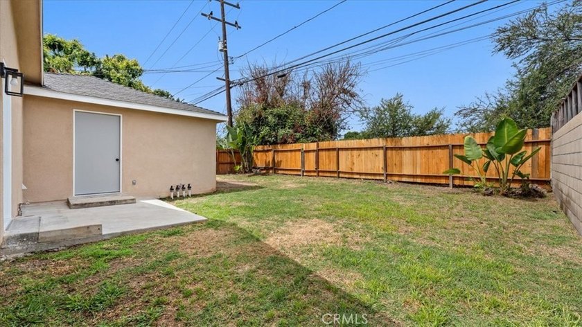 Welcome to 2409 Pepperwood Ave, a beautifully renovated - photo 36