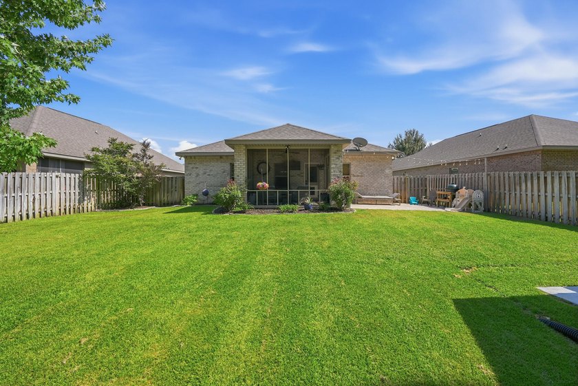 Welcome to one of the most beautiful homes in Driftwood Estates - photo 37
