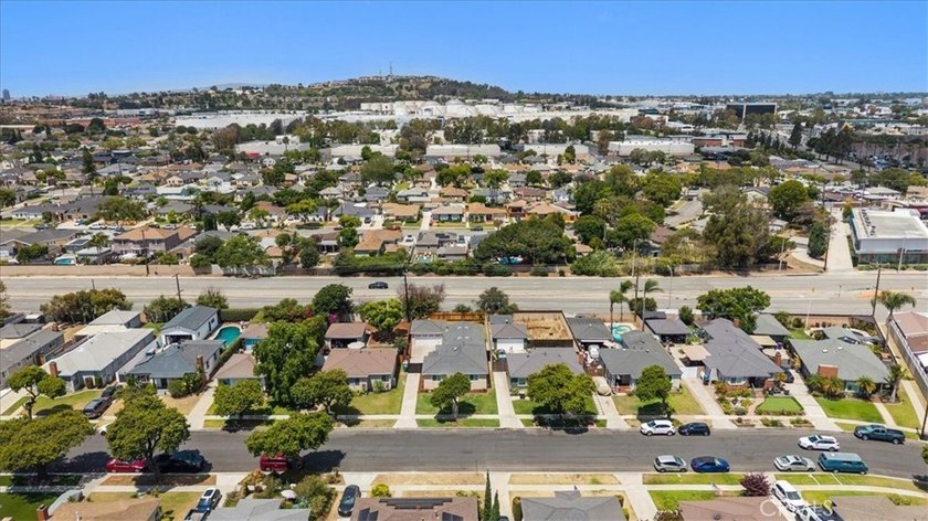 Welcome to 2409 Pepperwood Ave, a beautifully renovated - photo 48