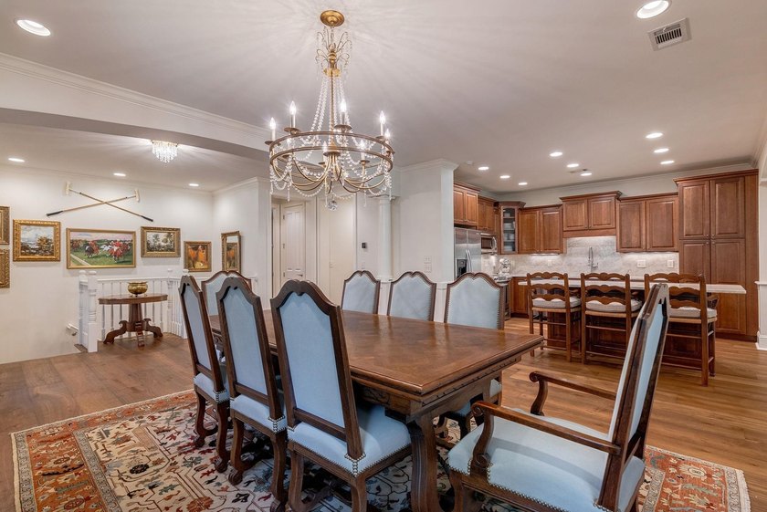 STUNNING LOCK-N-LEAVE TOWNHOME WITH A TWO CAR GARAGE CLOSE TO - photo 8