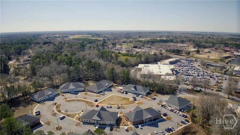Discover a prime commercial opportunity in the heart of - photo 12