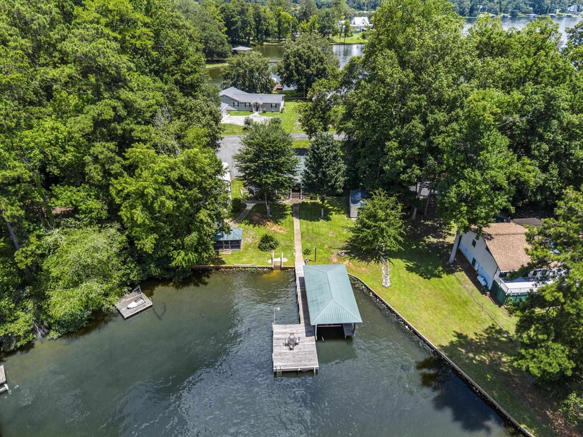 PRECIOUS LAKEFRONT GEM on FABULOUS ROOTY CREEK AREA OF SINCLAIR! - photo 2