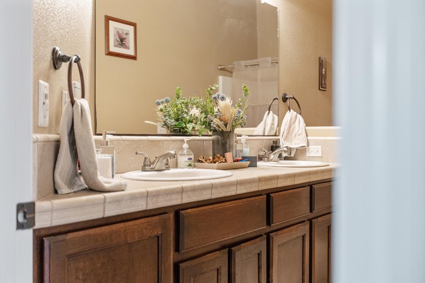 Say hello to this beautiful 4-bedroom 2-bath home located inside - photo 28