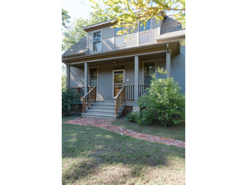 Come and visit 1 Jefferson Street in Onancock, Va. 10% reduction - photo 3