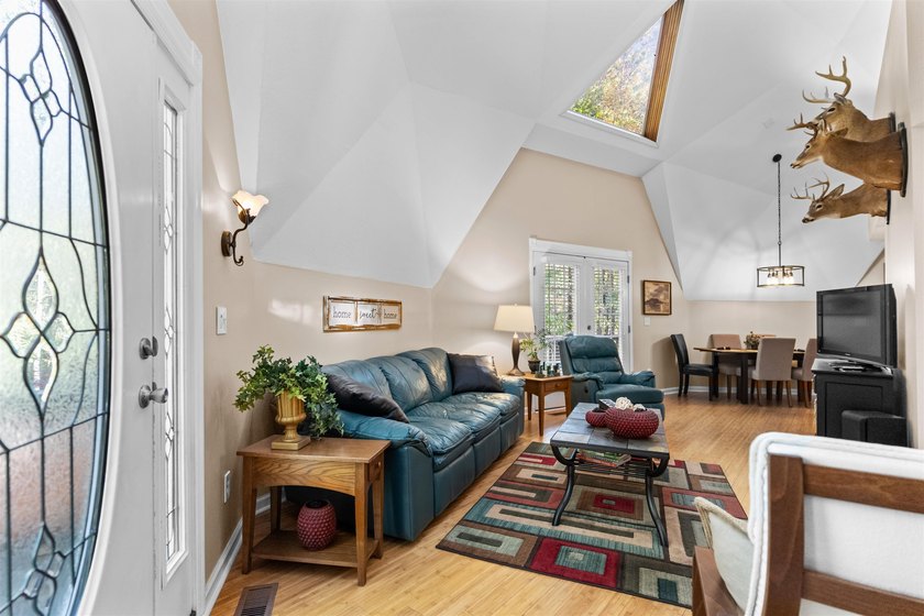welcome to 1251 white oak dr, one of the most unique lakefront - photo 8