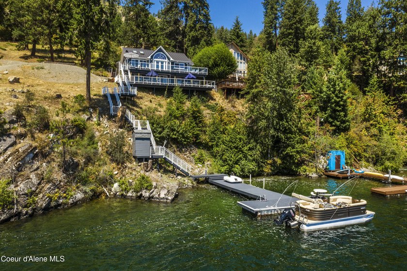 Location, Landscape &amp; Lake Life! Each summer only a few - photo 49