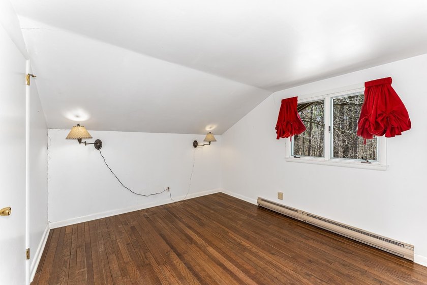 Ultimate privacy on 80 wooded acres with your own private - photo 23