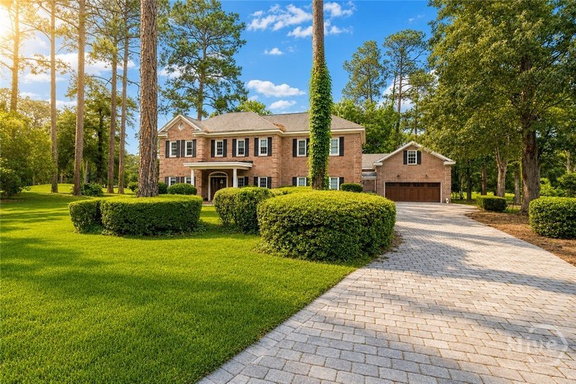 Welcome to 3 Pine Lakes Point, a stately all-brick traditional - photo 31