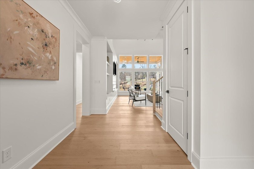 Stunning new construction, PRICED UNDER APPRAISAL, directly on - photo 5