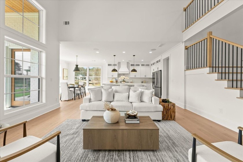 Stunning new construction, PRICED UNDER APPRAISAL, directly on - photo 8