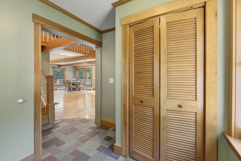 Nestled on 8 private acres, this charming 1862 sq. ft - photo 5