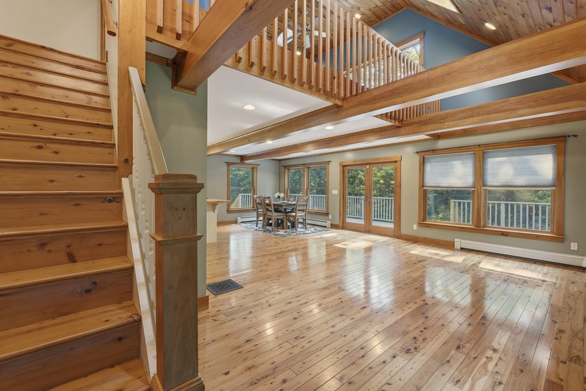 Nestled on 8 private acres, this charming 1862 sq. ft - photo 6