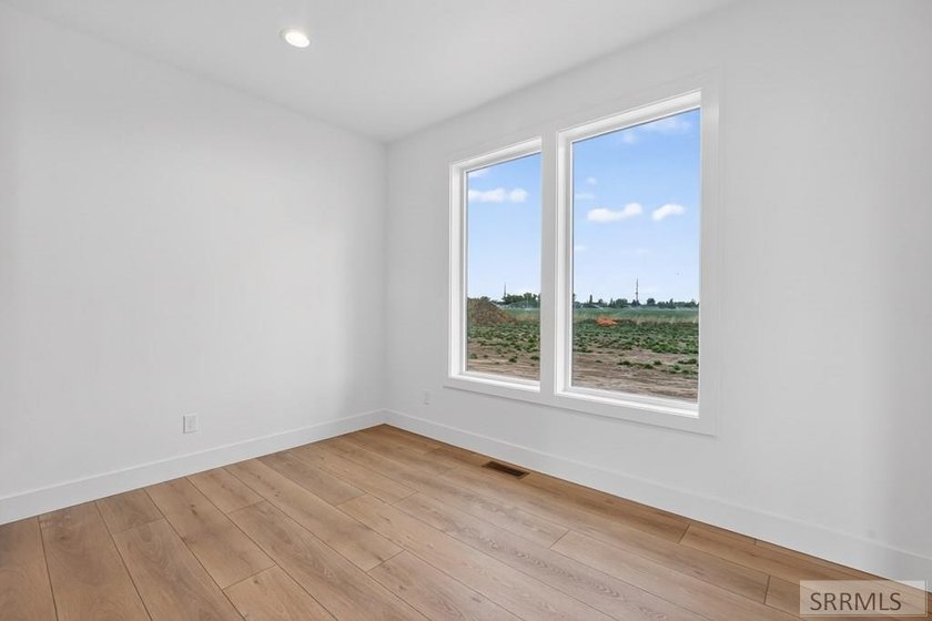 This stunning custom modern ranch style home features 4 bedrooms - photo 12