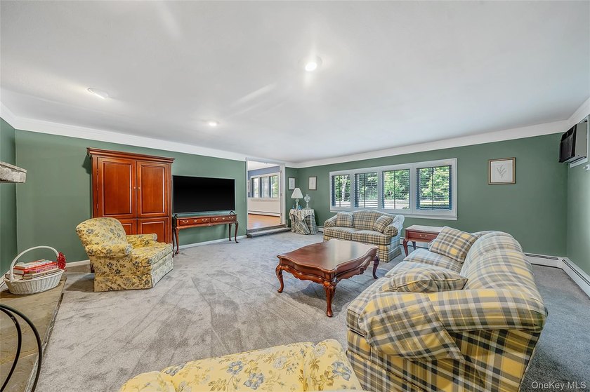 Welcome to 376 South Country Road, where space, comfort, and - photo 15