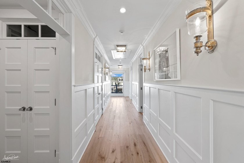The Most Prestigious Home Built on the Goldcoast. This Exquisite - photo 17