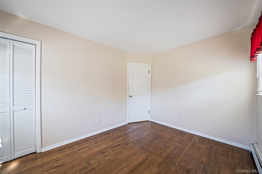 Welcome to 376 South Country Road, where space, comfort, and - photo 19