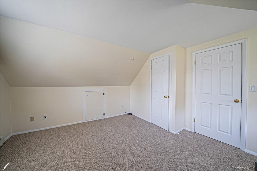 Welcome to 376 South Country Road, where space, comfort, and - photo 29