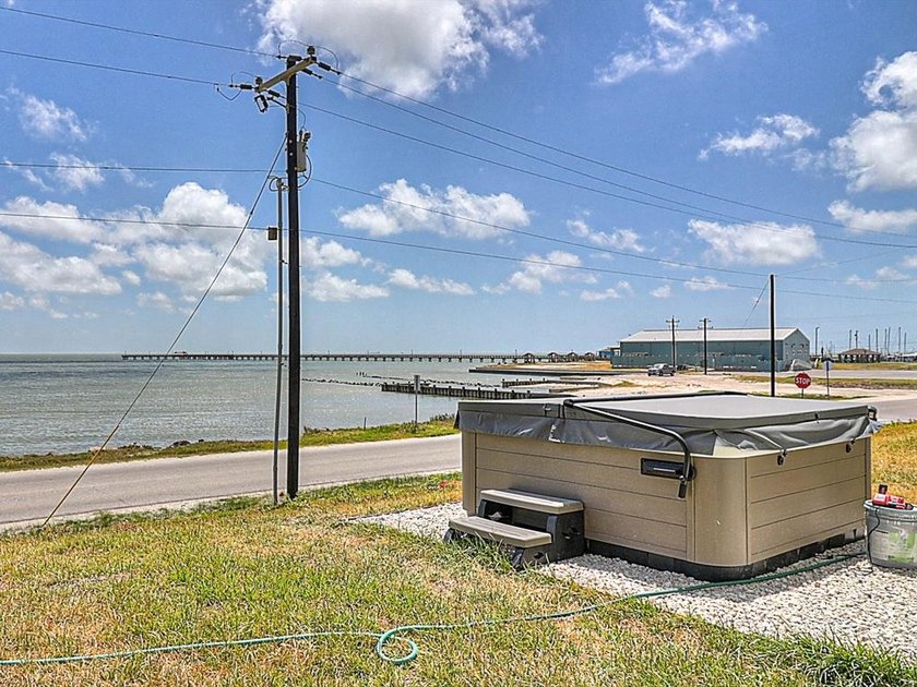 This waterfront home is the perfect Vacation House or Short Term - photo 37