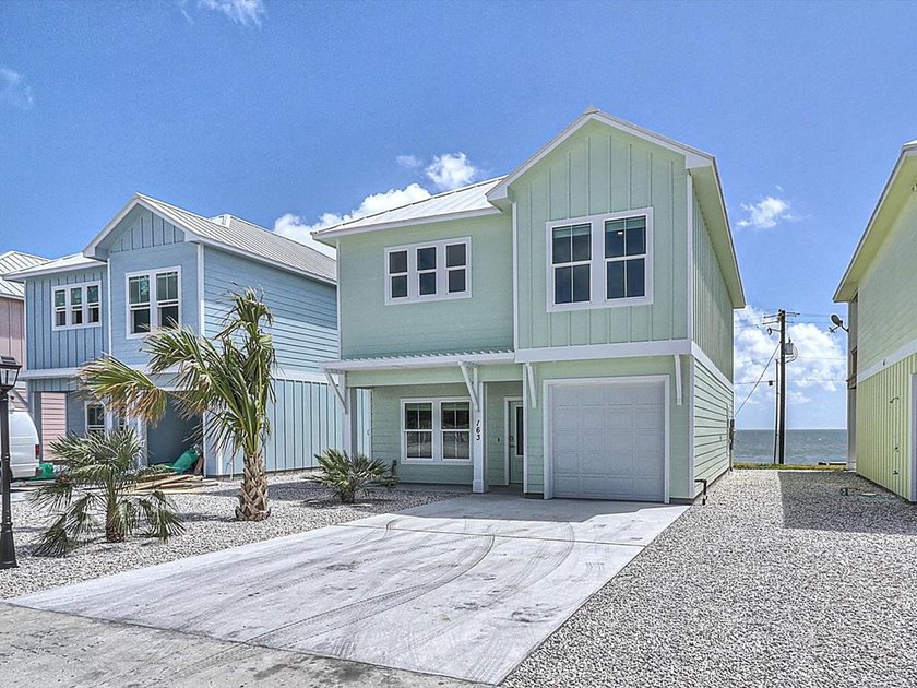 This waterfront home is the perfect Vacation House or Short Term - photo 42