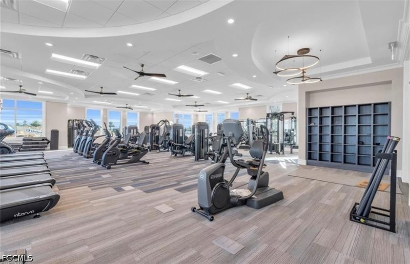 This remodeled golf condo bundle offers the ultimate turnkey - photo 32