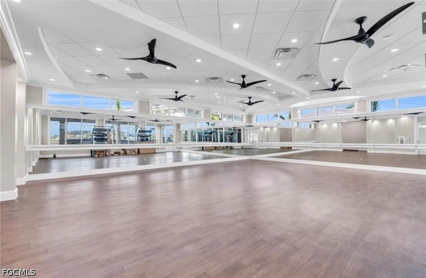 This remodeled golf condo bundle offers the ultimate turnkey - photo 33