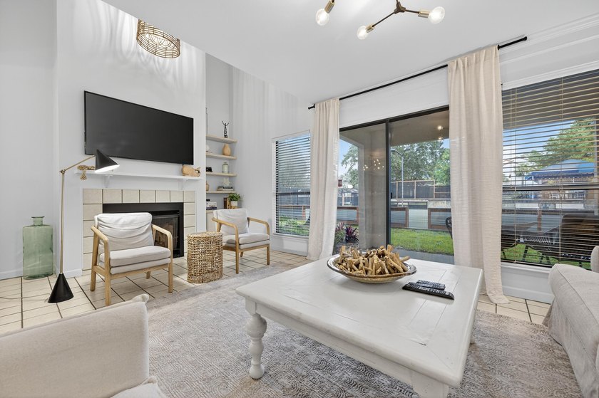 Welcome to 37 Forest Hills Lane, a beautifully maintained - photo 15