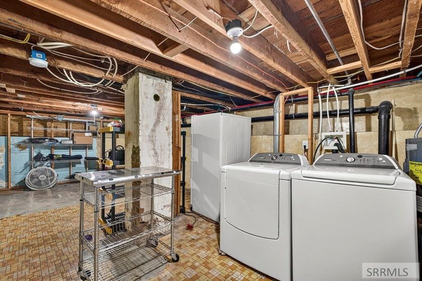 Downtown living done right! Nestled in the heart of Idaho Falls - photo 26