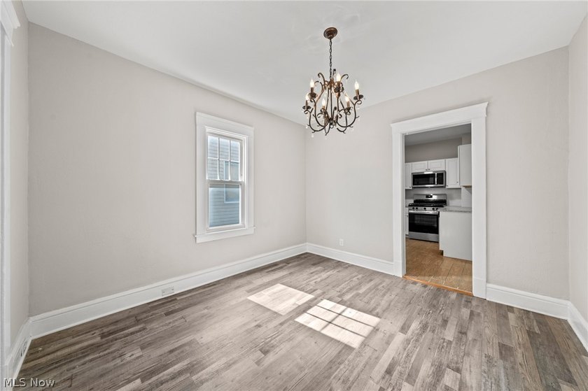 Welcome to this beautifully renovated, move-in-ready 5-bedroom - photo 13